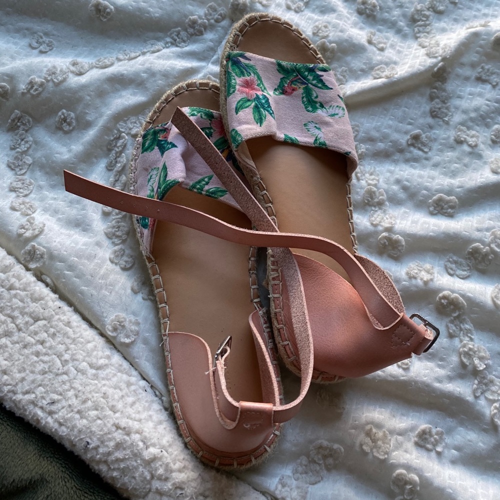 Cute pink sandals